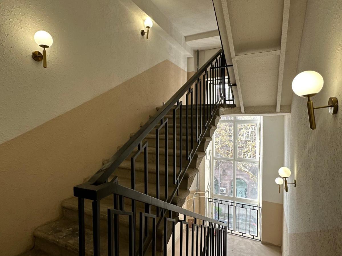Ris Opera Apartments Yerevan Luaran gambar