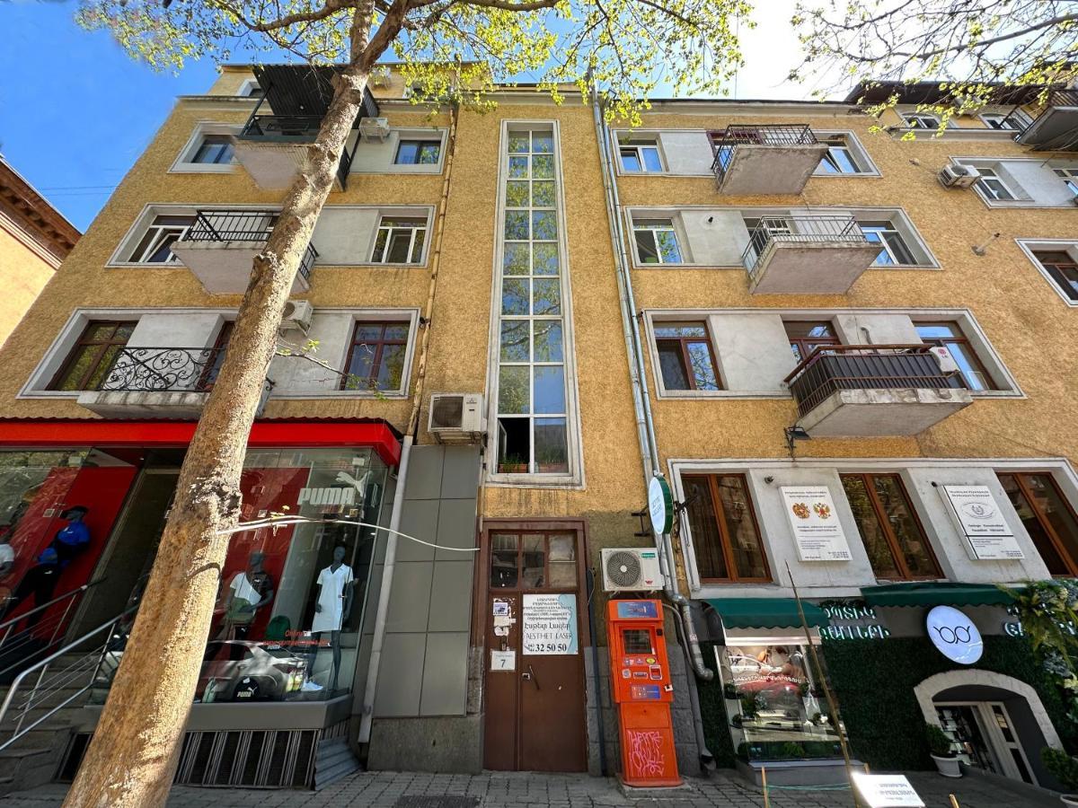 Ris Opera Apartments Yerevan Luaran gambar